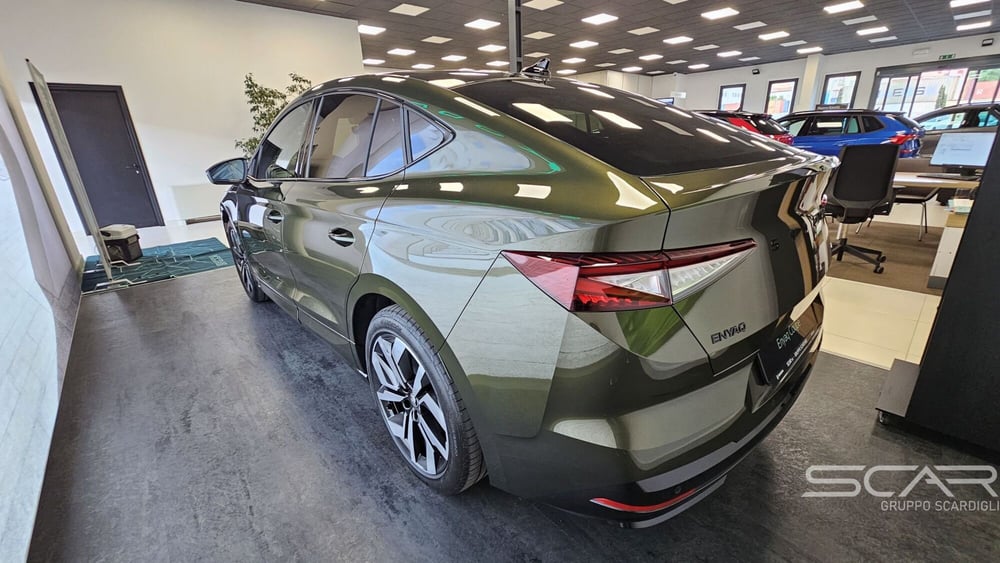 Skoda Enyaq Coupé nuova a Livorno (4)
