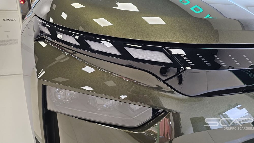 Skoda Enyaq Coupé nuova a Livorno (7)