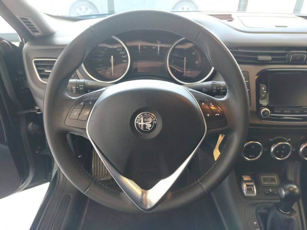 Alfa Romeo Giulietta usata a Reggio Emilia (12)