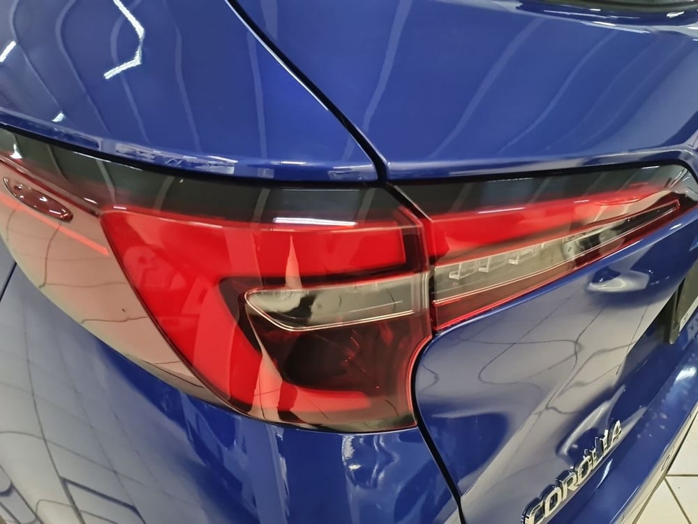 Toyota Corolla Touring Sports usata a Bologna (19)