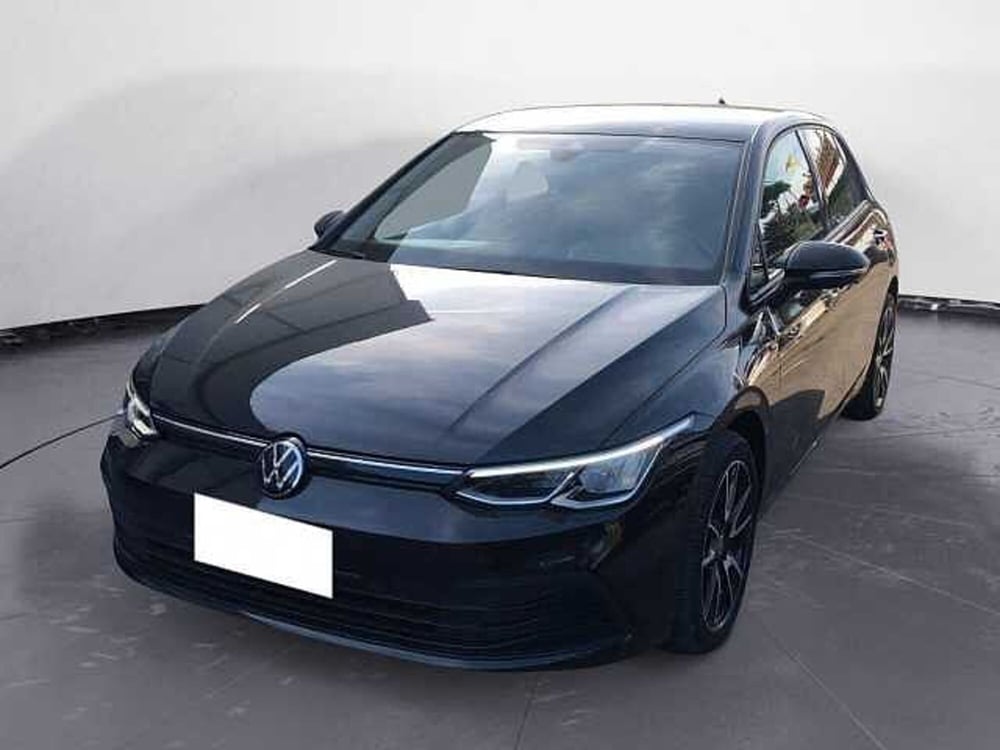 Volkswagen Golf usata a Lucca