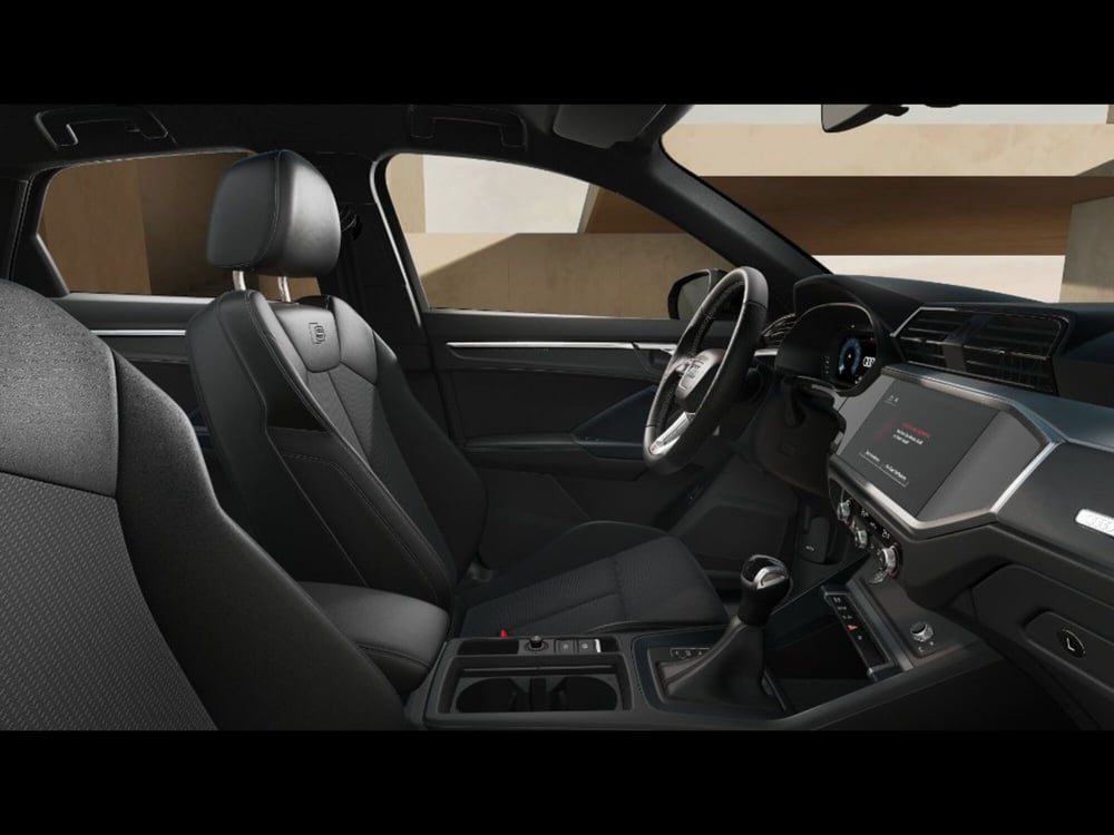 Audi Q3 Sportback nuova a Livorno (9)
