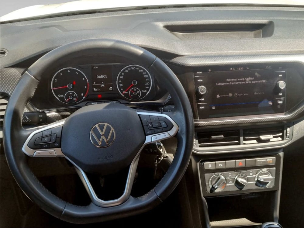 Volkswagen T-Cross usata a Livorno (8)