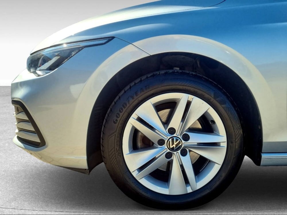 Volkswagen Golf Variant usata a Livorno (15)