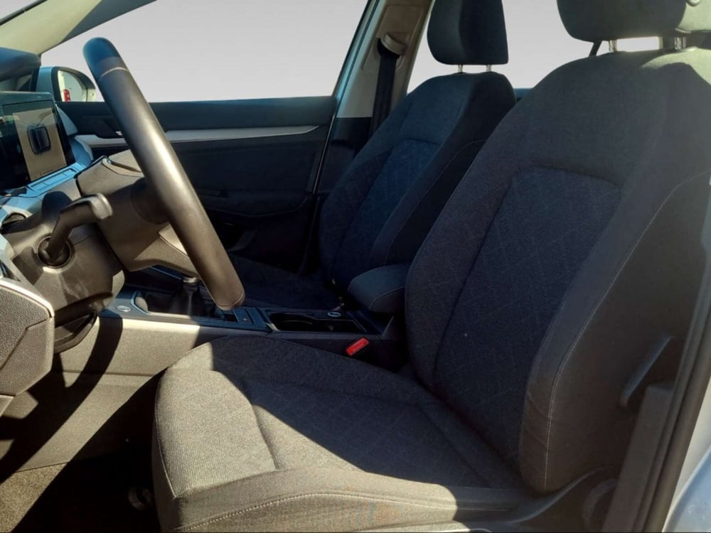 Volkswagen Golf Variant usata a Livorno (9)