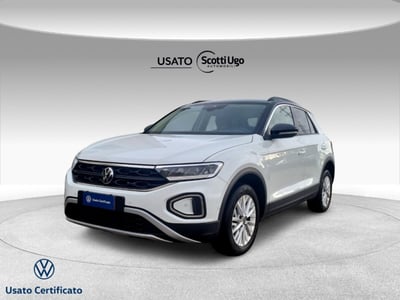 Volkswagen T-Roc 2.0 tdi R-Line 115cv del 2022 usata a Livorno