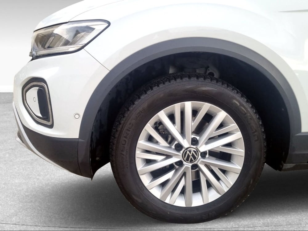 Volkswagen T-Roc usata a Livorno (15)