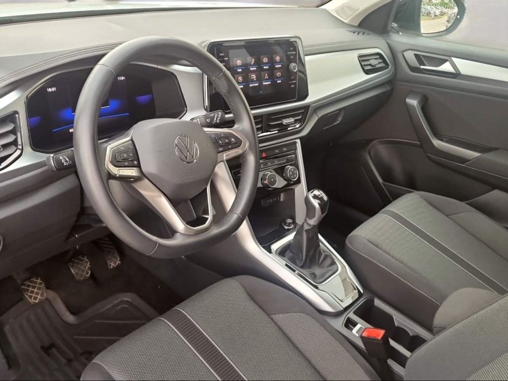 Volkswagen T-Roc usata a Livorno (6)