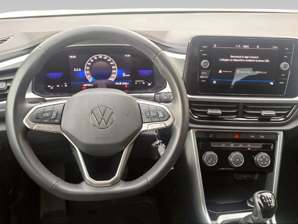 Volkswagen T-Roc usata a Livorno (8)