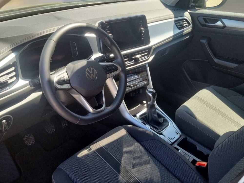 Volkswagen T-Roc usata a Livorno (6)