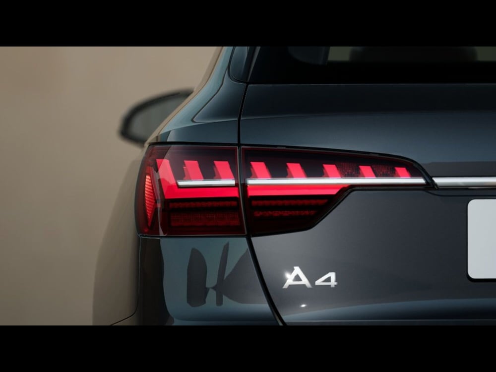 Audi A4 Avant nuova a Pisa (2)