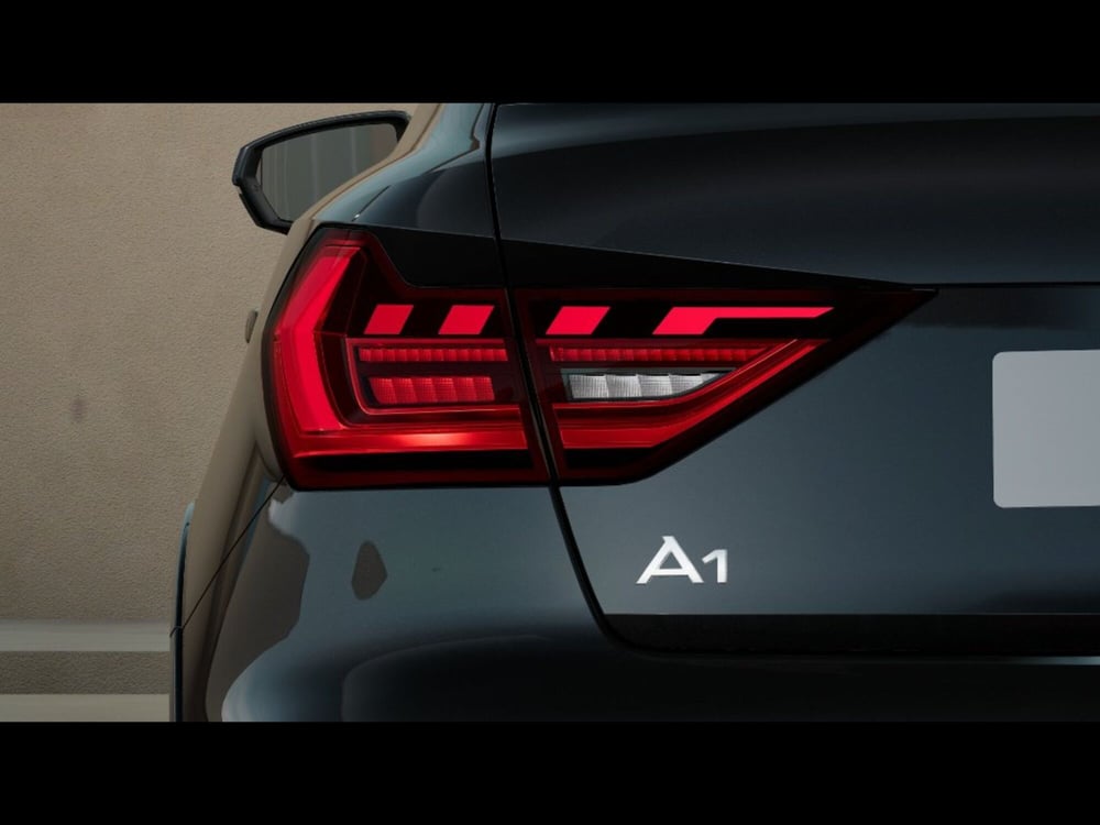 Audi A1 allstreet nuova a Pisa (6)