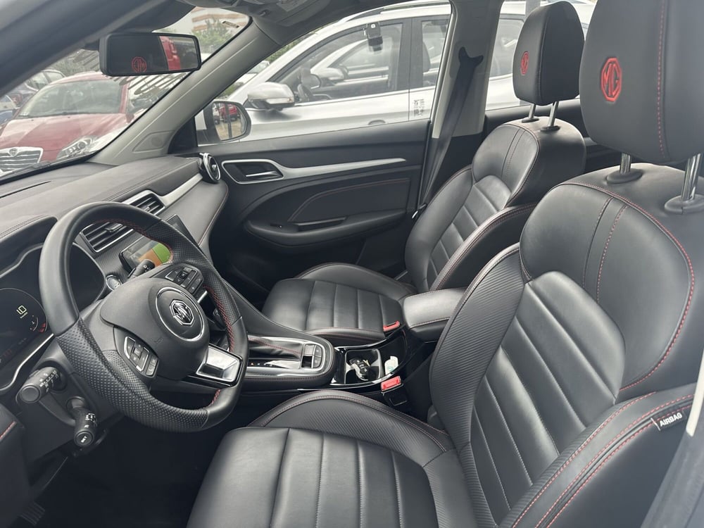 Mg ZS (2021-->) usata a Milano (11)