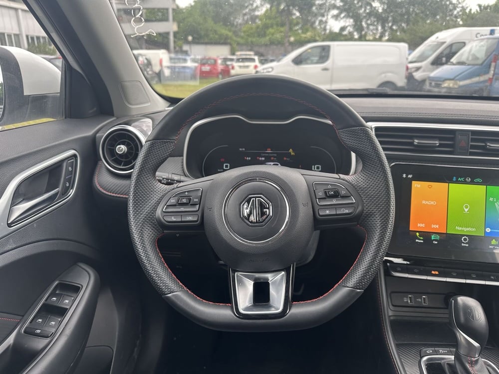 Mg ZS (2021-->) usata a Milano (14)