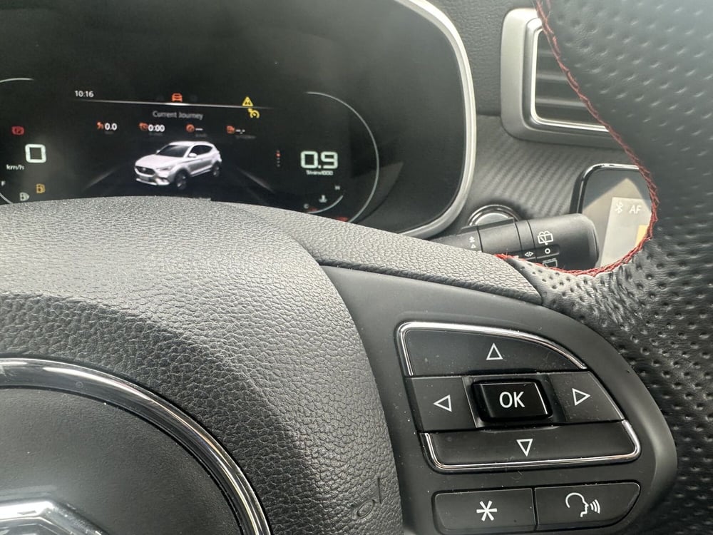 Mg ZS (2021-->) usata a Milano (17)
