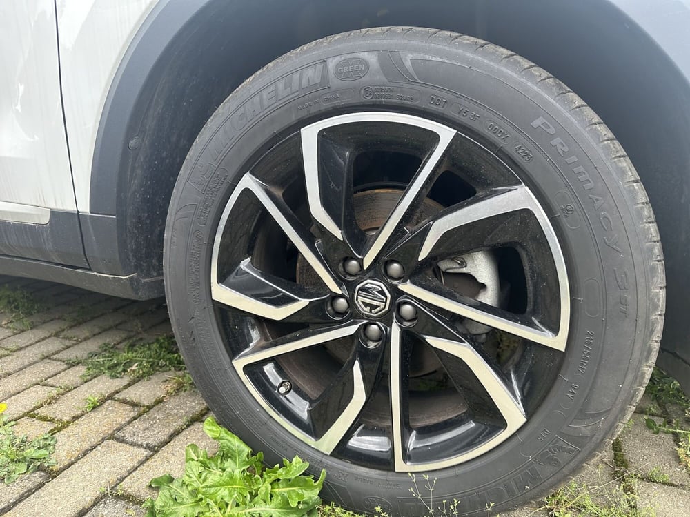 Mg ZS (2021-->) usata a Milano (8)