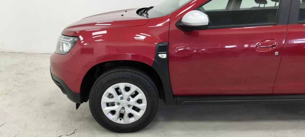 Dacia Duster usata a Como (9)