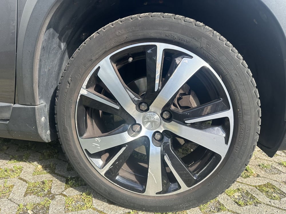 Peugeot 2008 usata a Milano (10)