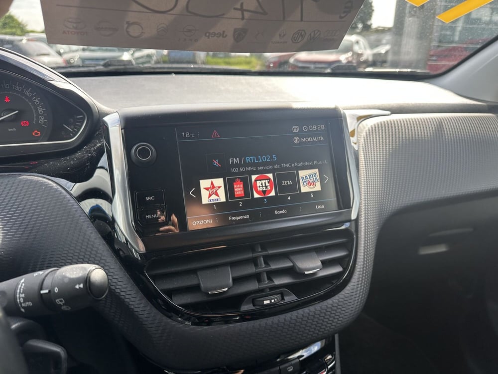 Peugeot 2008 usata a Milano (20)