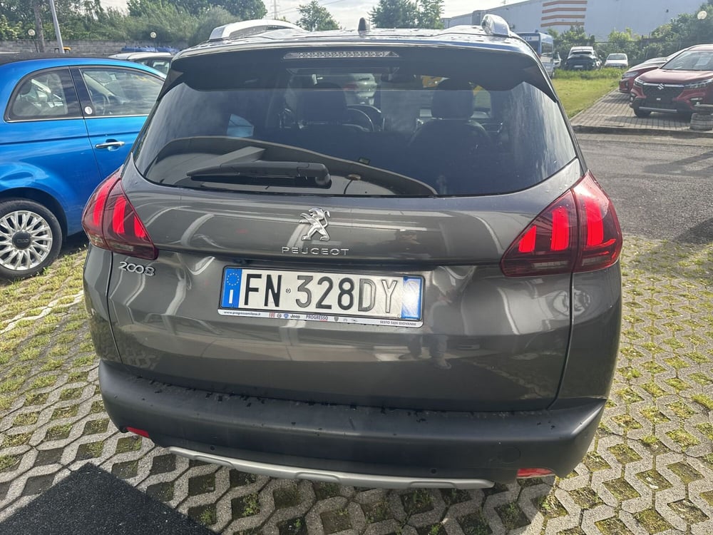 Peugeot 2008 usata a Milano (6)