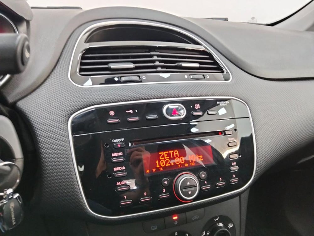 Fiat Punto usata a Como (12)