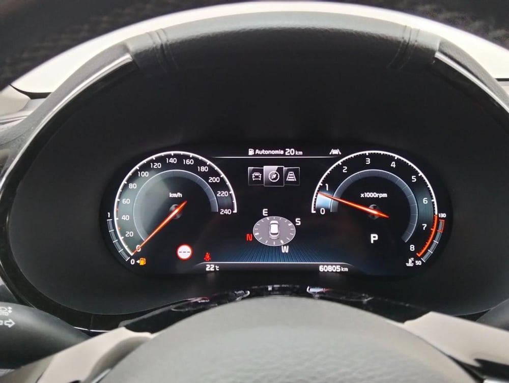 Kia XCeed usata a Como (13)