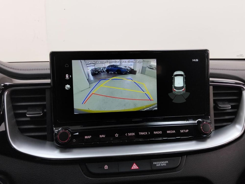 Kia XCeed usata a Como (18)