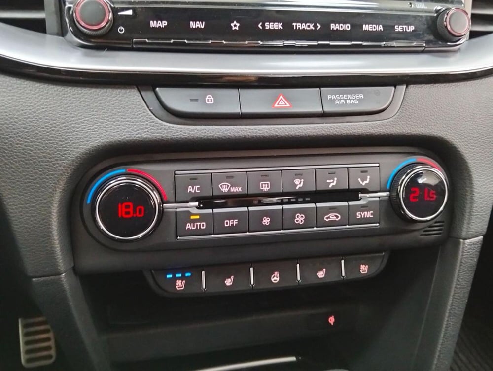 Kia XCeed usata a Como (19)