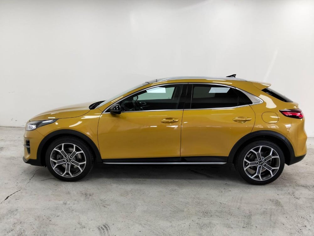 Kia XCeed usata a Como (8)