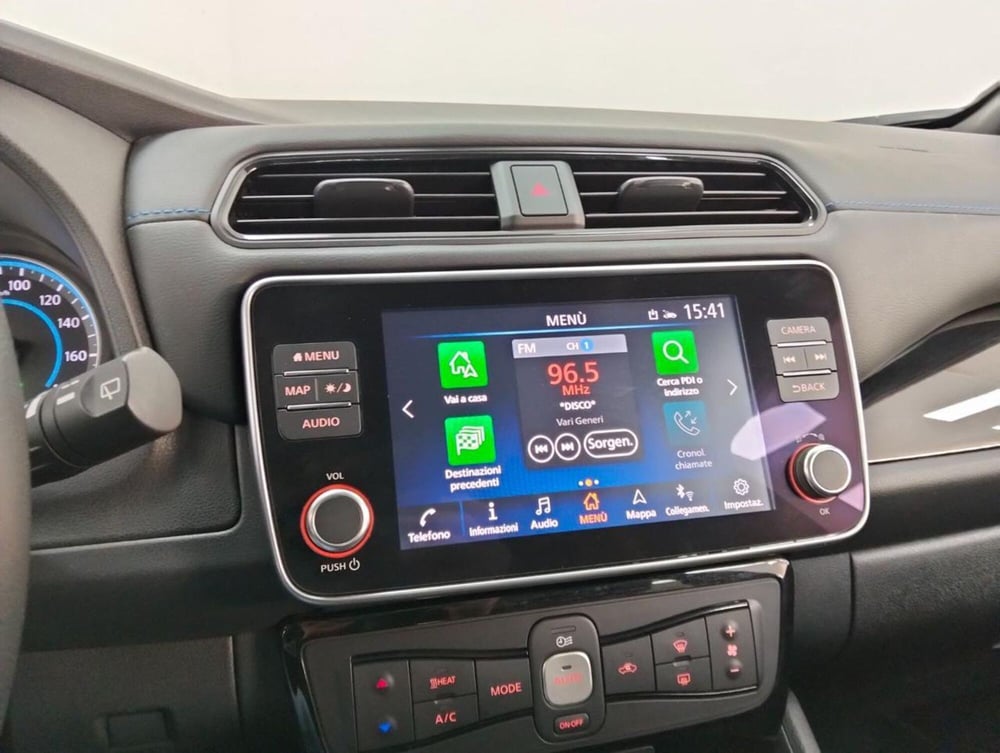 Nissan Leaf usata a Como (17)