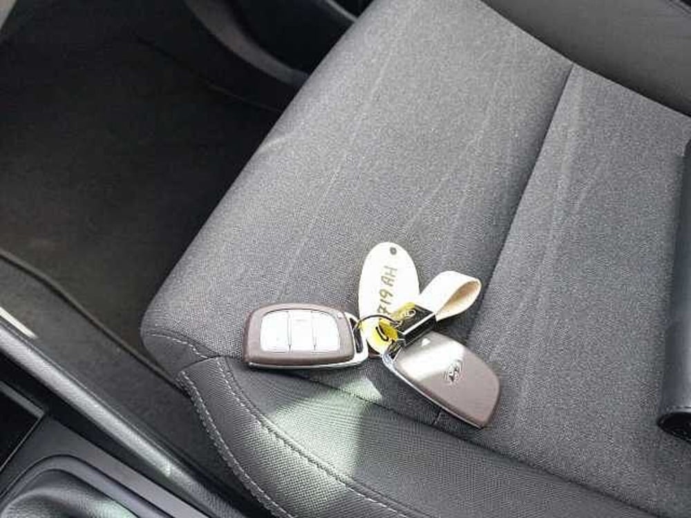 Hyundai Tucson usata a Roma (12)