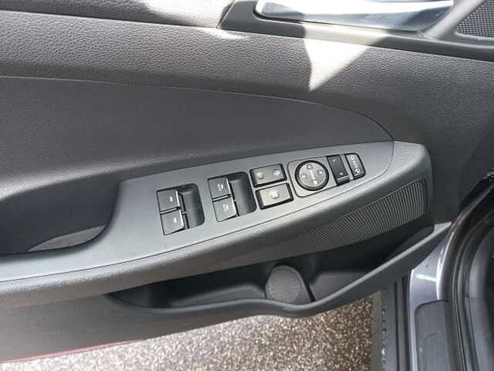 Hyundai Tucson usata a Roma (19)