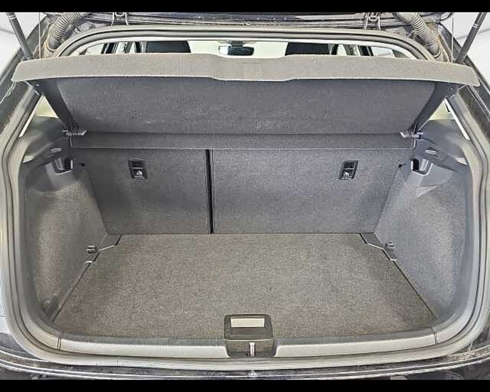 Volkswagen Polo usata a Roma (10)