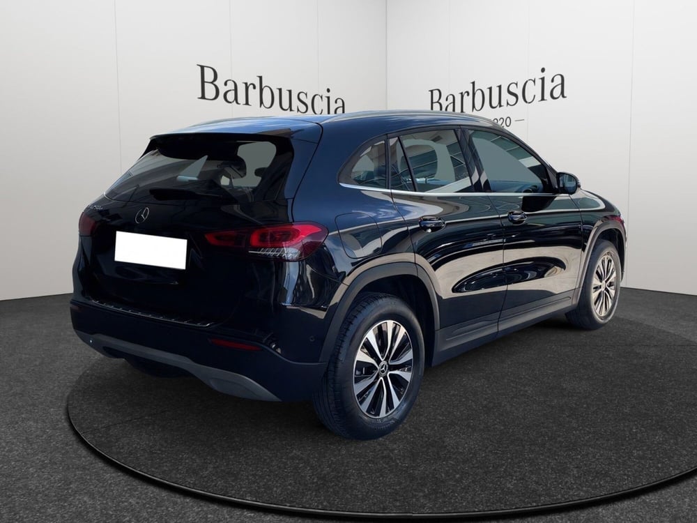 Mercedes-Benz GLA SUV usata a Pescara (3)