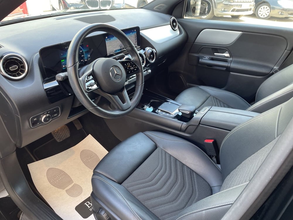 Mercedes-Benz GLA SUV usata a Pescara (6)