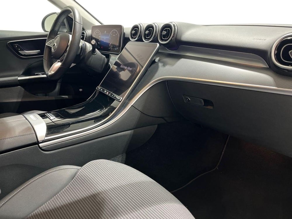 Mercedes-Benz Classe C usata a Napoli (16)
