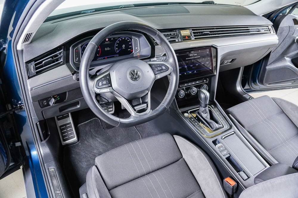 Volkswagen Passat Variant usata a Perugia (15)