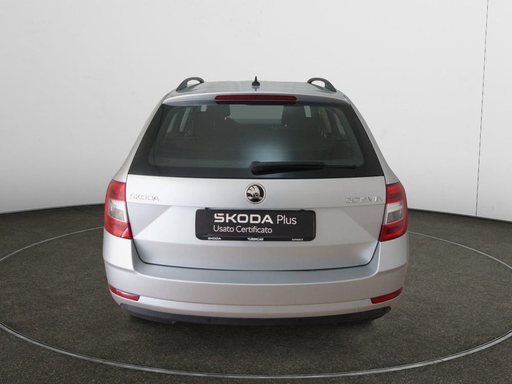 Skoda Octavia Station Wagon usata a Torino (5)