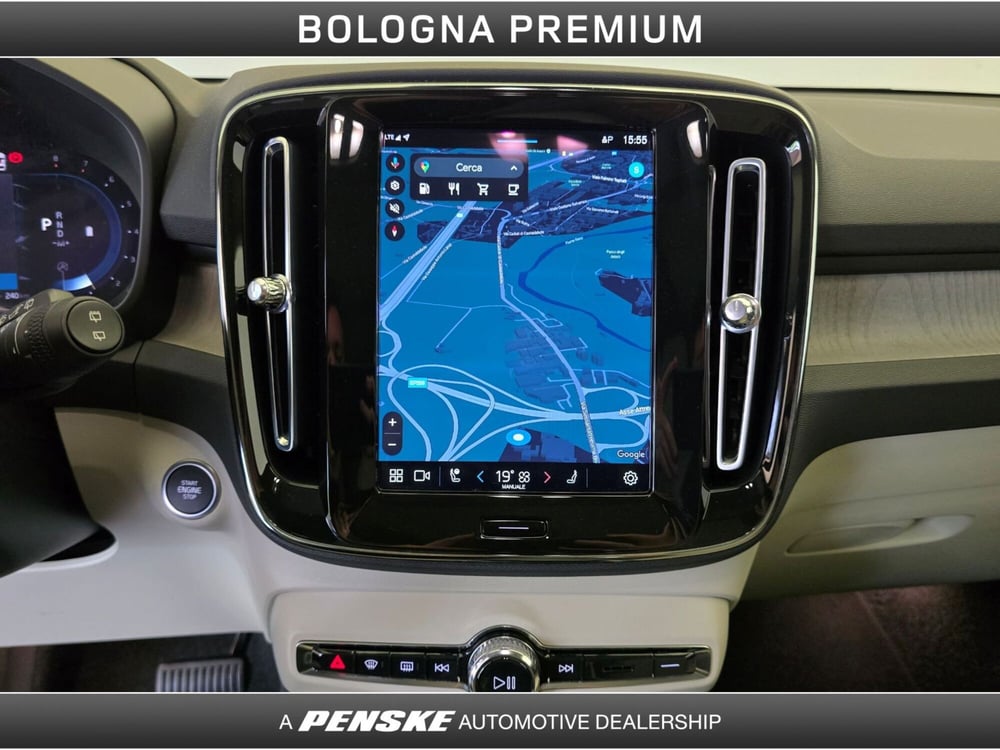 Volvo XC40 usata a Bologna (11)