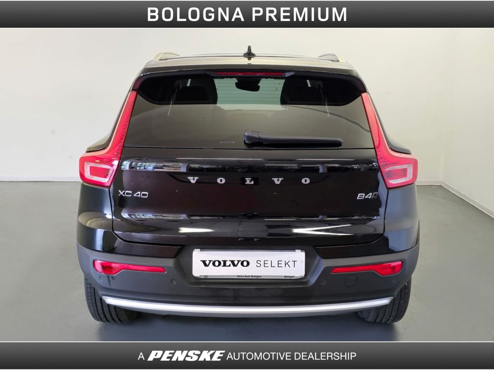 Volvo XC40 usata a Bologna (8)