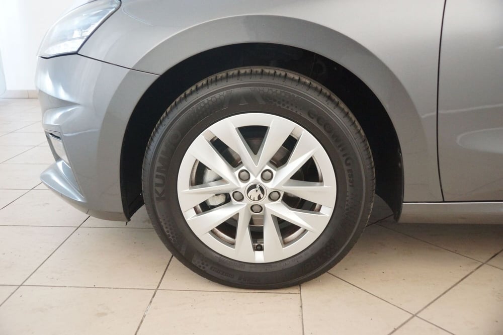 Skoda Fabia usata a Torino (19)