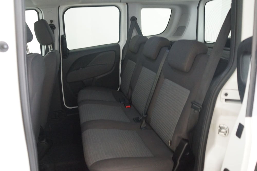 Fiat Doblò usata a Torino (10)