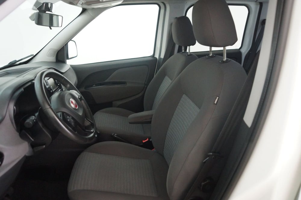 Fiat Doblò usata a Torino (11)