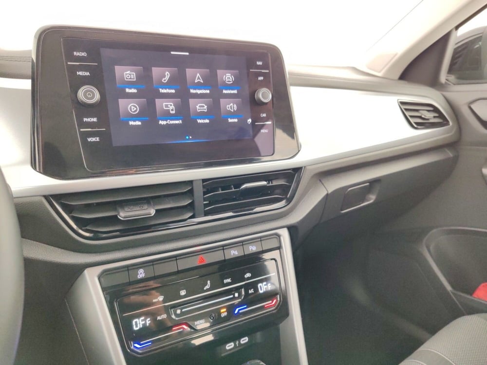 Volkswagen T-Roc usata a Massa-Carrara (12)