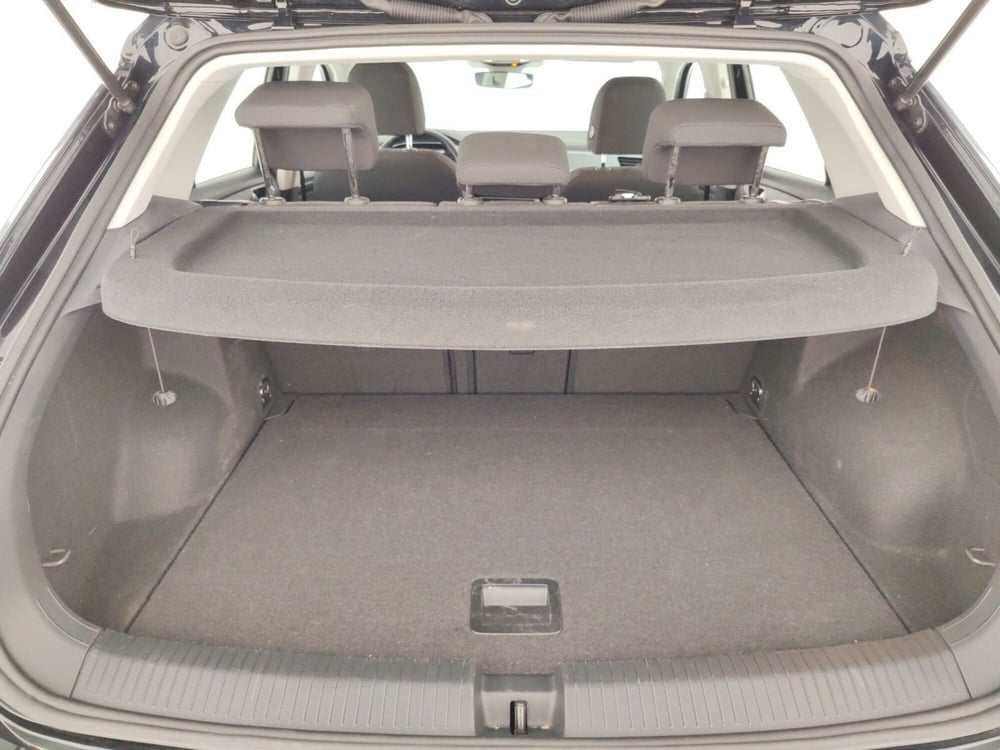 Volkswagen T-Roc usata a Massa-Carrara (16)