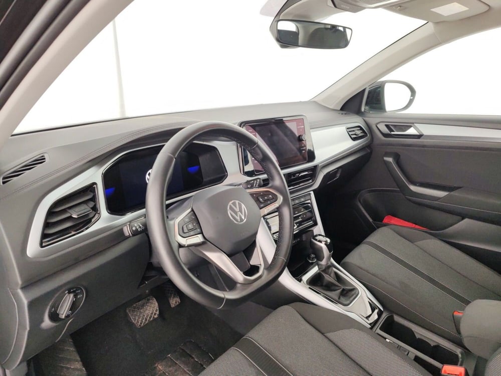 Volkswagen T-Roc usata a Massa-Carrara (8)