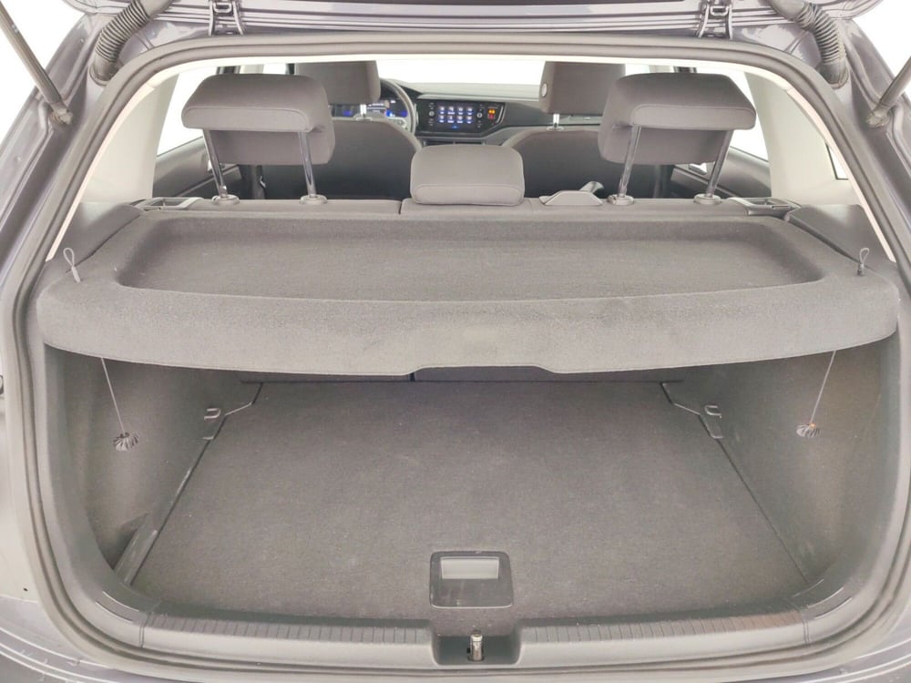 Volkswagen Polo usata a Massa-Carrara (16)