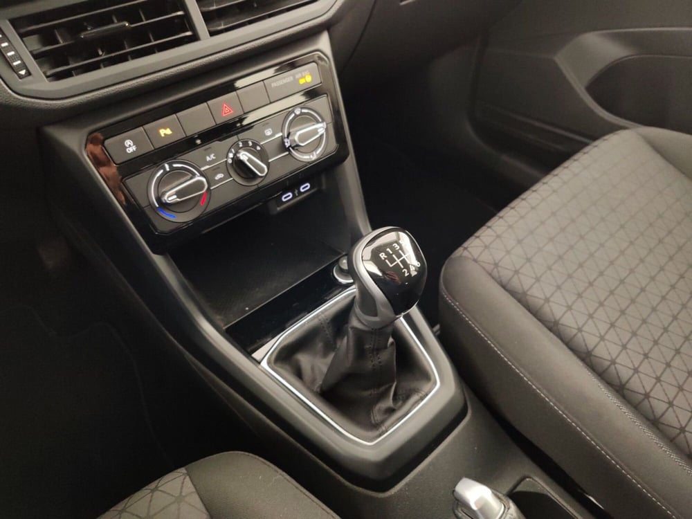 Volkswagen T-Cross usata a Massa-Carrara (11)