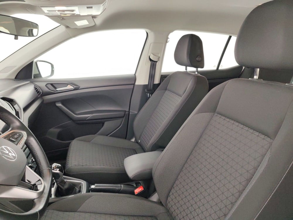 Volkswagen T-Cross usata a Massa-Carrara (9)