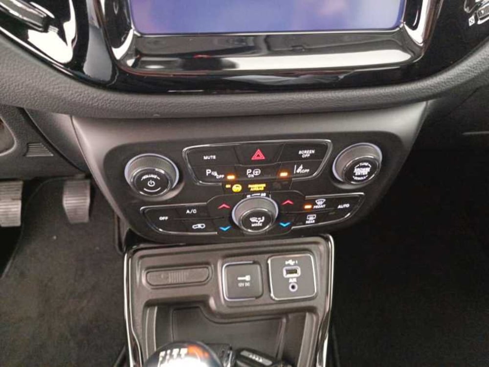 Jeep Compass usata a Treviso (19)